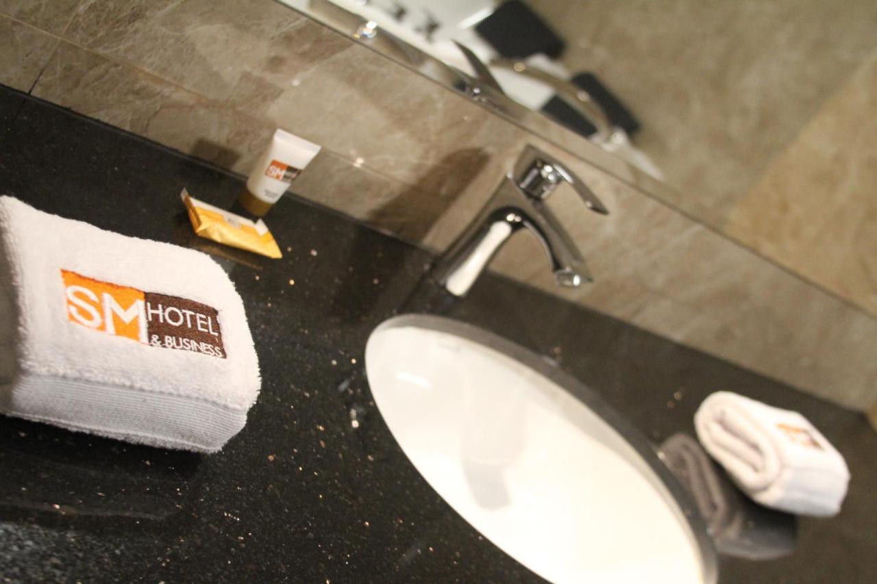 Sm Hotel Plus 利马 外观 照片