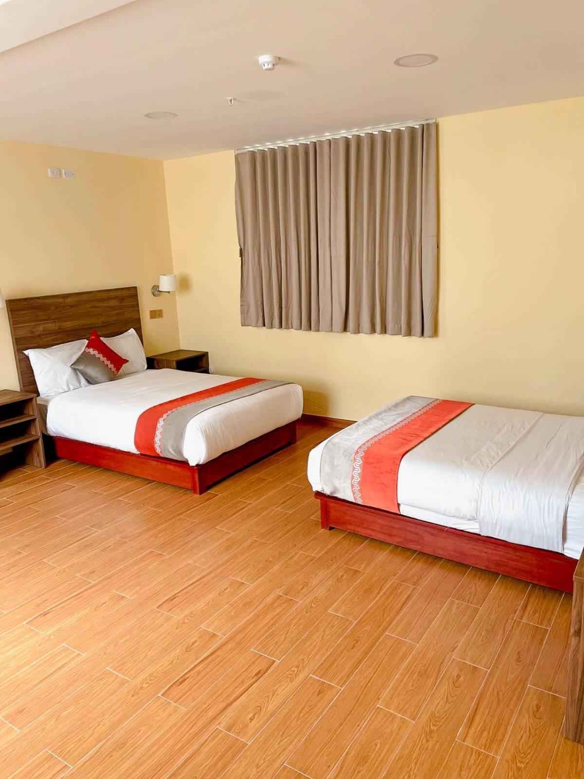 Sm Hotel Plus 利马 外观 照片