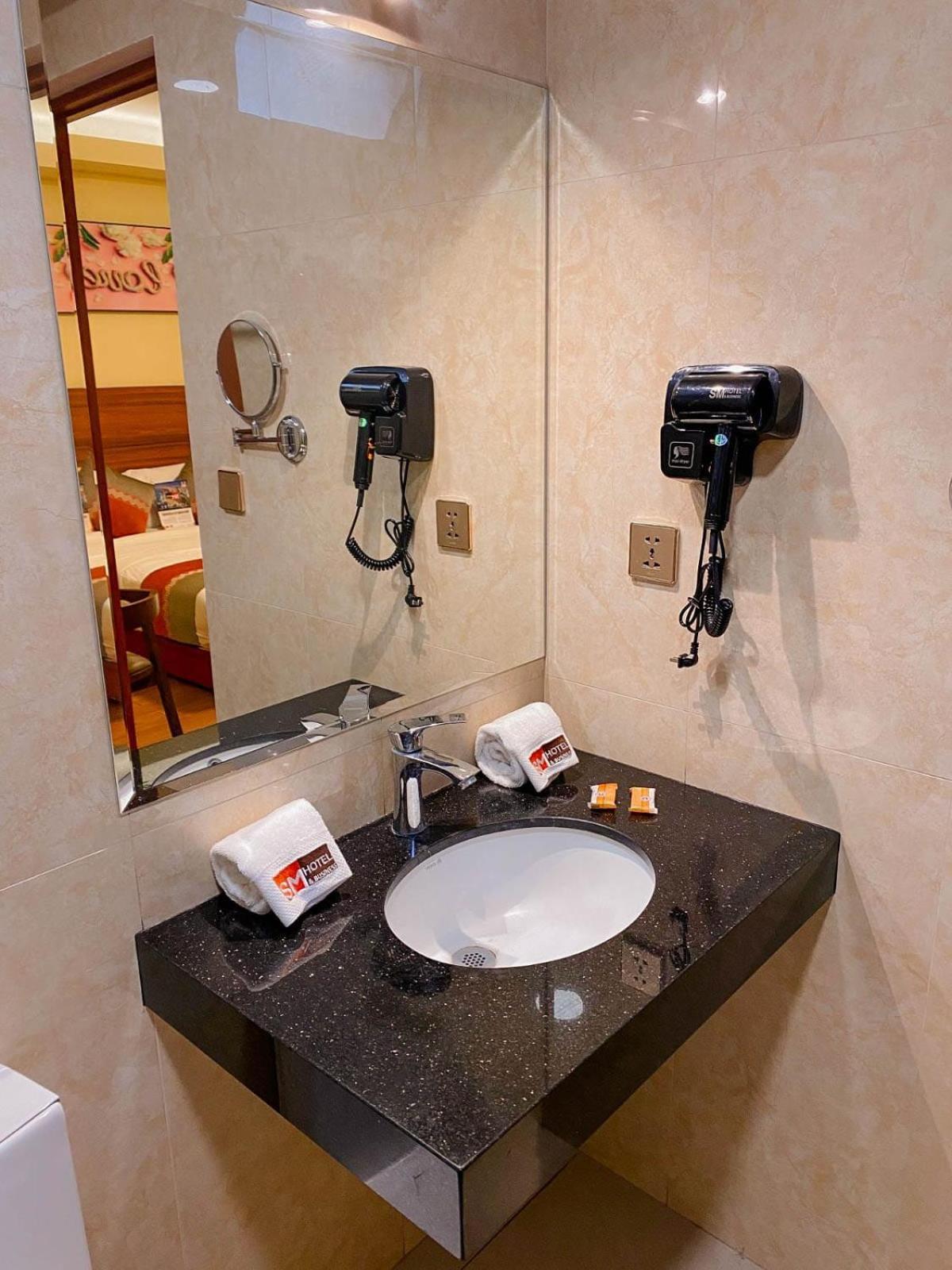 Sm Hotel Plus 利马 外观 照片