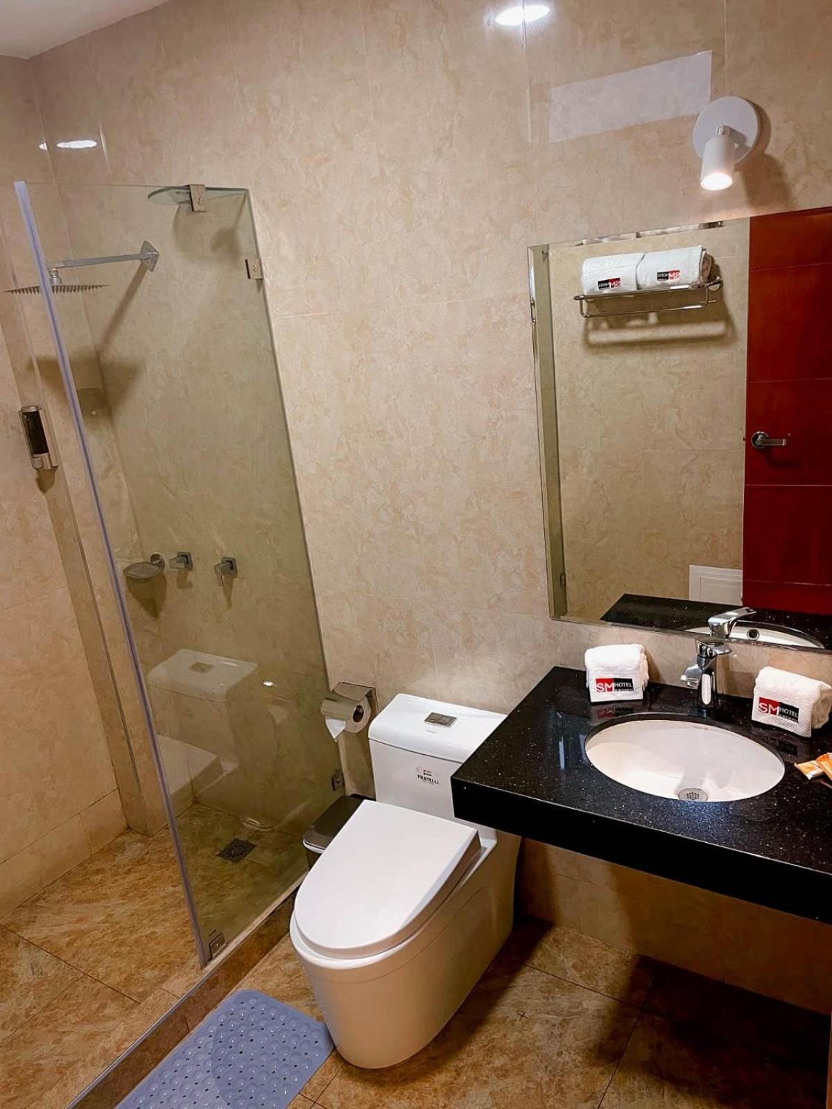 Sm Hotel Plus 利马 外观 照片